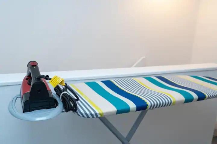 فيلا Cosy 2 Bed With Parking Near Piccadilly, Etihad Stadium And Coop Live Sleeps Up To 5 مانشستر المظهر الخارجي الصورة